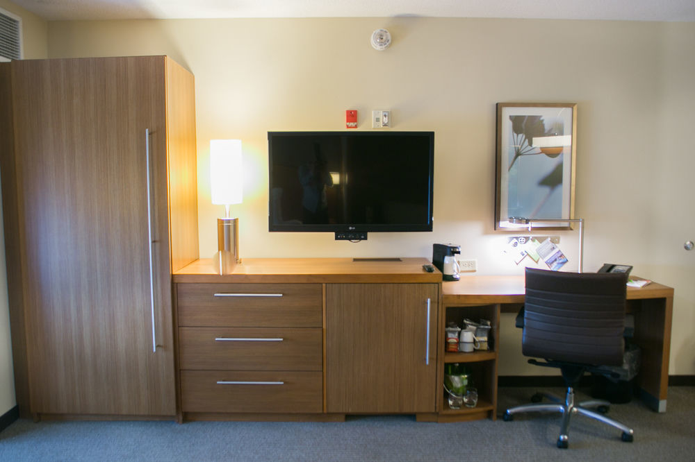 Hyatt Place Pensacola Airport Bagian luar foto